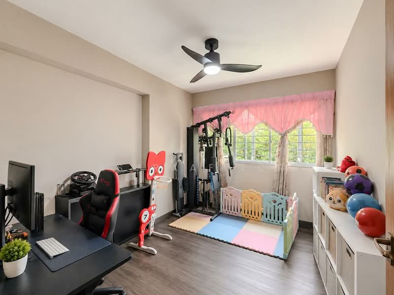 438A Bukit Batok West Avenue 8, 438A Bukit Batok West Avenue 8, 3 Bedrooms, 1,001 sqft, HDB Flat For Sale, by Asyraaf TCR, 500148883 - Study - PropertyGuru.com.sg