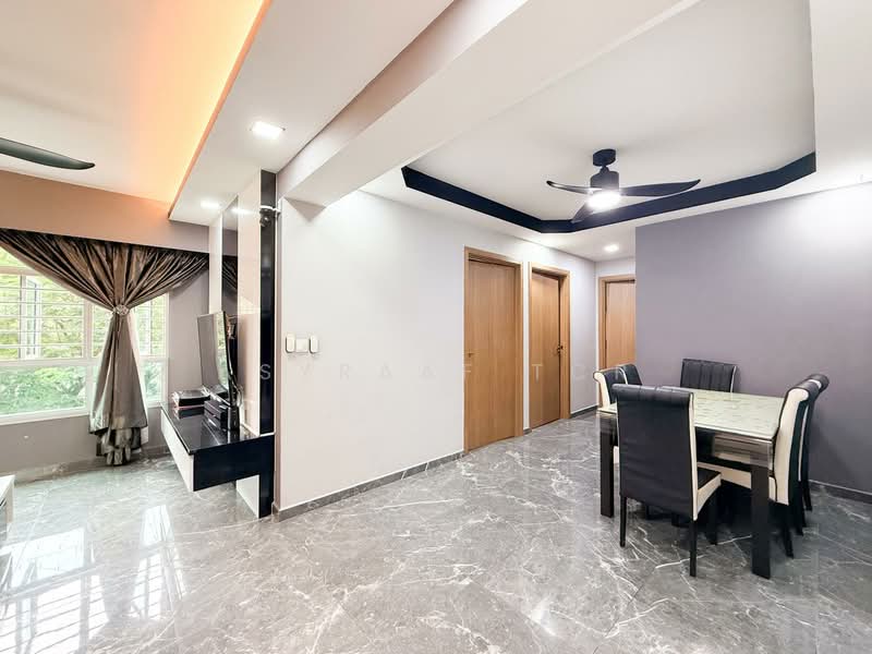 438A Bukit Batok West Avenue 8, 438A Bukit Batok West Avenue 8, 3 Bedrooms, 1,001 sqft, HDB Flat For Sale, by Asyraaf TCR, 500148883 - Living Room - PropertyGuru.com.sg