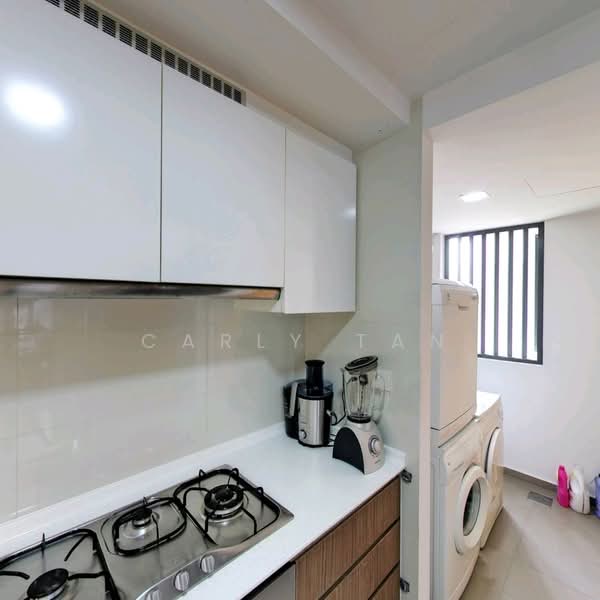 The Lakefront Residences, 46 Lakeside Drive, 3 Bedrooms, 1,216 sqft, Condominium For Rent, by Carly Tan, 500148892 - PropertyGuru.com.sg