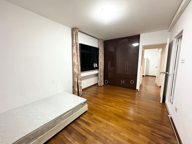 143 Lorong 2 Toa Payoh, 143 Lorong 2 Toa Payoh, 3 Bedrooms, 1,184 sqft, HDB Flat For Sale, by Richard Ho, 500148893 - Master Bedroom - PropertyGuru.com.sg