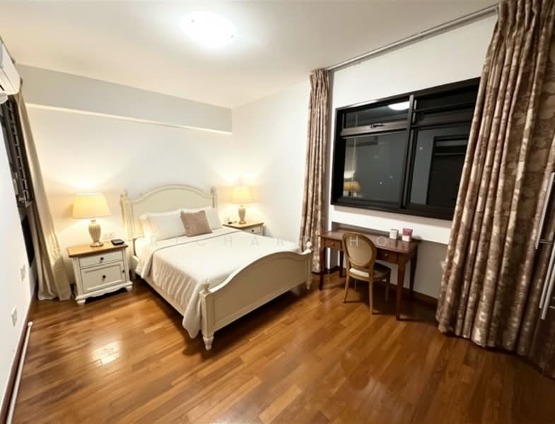 143 Lorong 2 Toa Payoh, 143 Lorong 2 Toa Payoh, 3 Bedrooms, 1,184 sqft, HDB Flat For Sale, by Richard Ho, 500148893 - Master Bedroom with staging furniture - PropertyGuru.com.sg