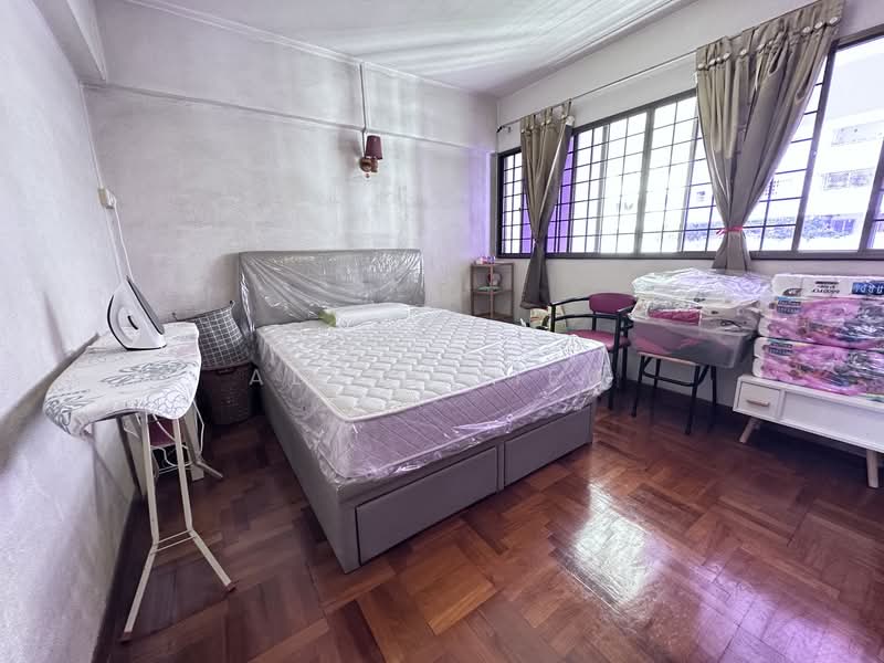 238 Hougang Avenue 1, 238 Hougang Avenue 1, 3 Bedrooms, 1,485 sqft, HDB Flat For Sale, by Alvin Liew, 500148919 - Bedroom - PropertyGuru.com.sg