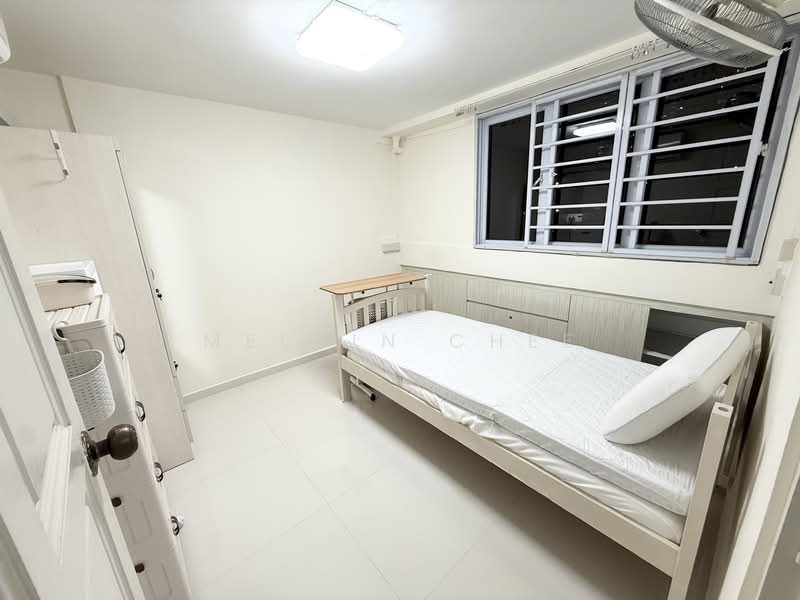 354 Clementi Avenue 2, 354 Clementi Avenue 2, Room Rental, 120 sqft, HDB Flat For Rent, by Melvin Chee, 500148928 - Bedroom - PropertyGuru.com.sg