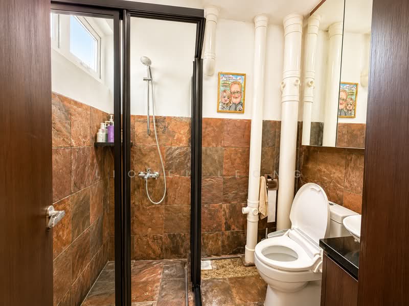 33 Chai Chee Avenue, 33 Chai Chee Avenue, 3 Bedrooms, 1,259 sqft, HDB Flat For Sale, by Lionel Leong, 500148939 - Bathroom - PropertyGuru.com.sg