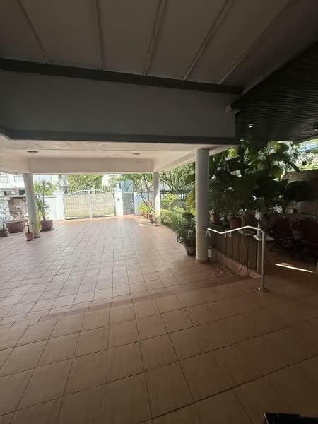 10A Mount Sinai lane, , 6 Bedrooms, 6,000 sqft, Bungalow House For Sale, by Juita Tan, 500148949 - Exterior - PropertyGuru.com.sg
