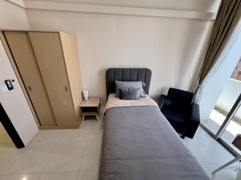Elizabeth Heights, 57 Cairnhill Road, Room Rental, 250 sqft, Condominium For Rent, by John Chong, 500148967 - Bedroom - PropertyGuru.com.sg