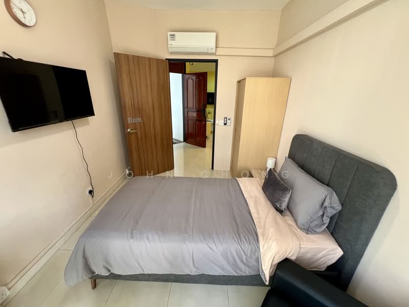 Elizabeth Heights, 57 Cairnhill Road, Room Rental, 250 sqft, Condominium For Rent, by John Chong, 500148967 - Bedroom - PropertyGuru.com.sg