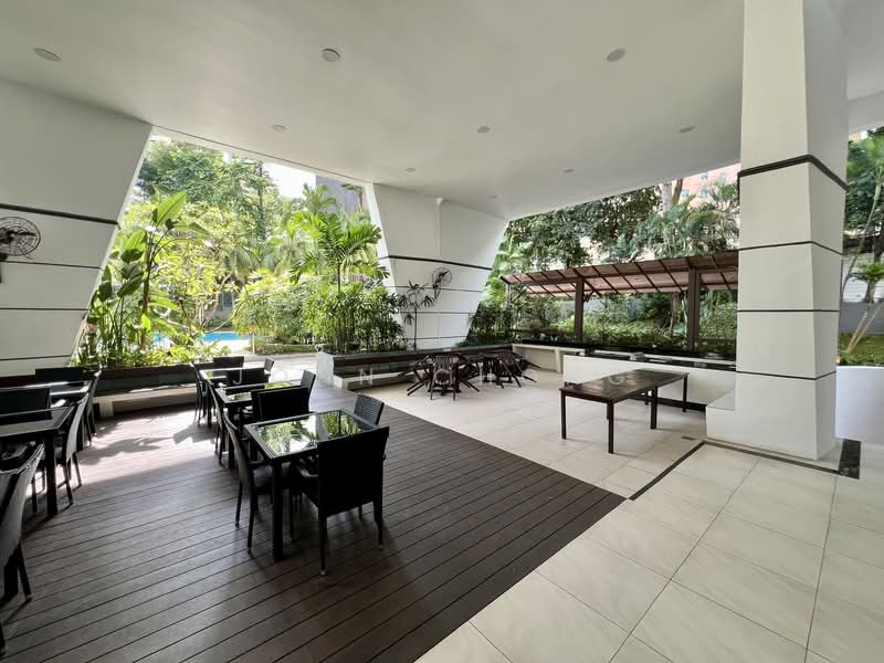Elizabeth Heights, 57 Cairnhill Road, Room Rental, 250 sqft, Condominium For Rent, by John Chong, 500148967 - Exterior - PropertyGuru.com.sg
