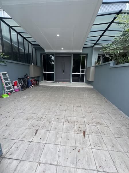 Springside Avenue, Springside avenue, 6 Bedrooms, 4,155 sqft, Terraced House For Sale, by Rachel ng, 500148973 - Exterior - PropertyGuru.com.sg