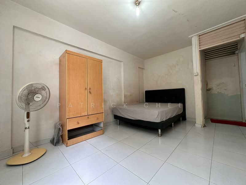 325 Woodlands Street 32, 325 Woodlands Street 32, 4 Bedrooms, 1,754 sqft, HDB Flat For Sale, by Patrick Chee, 500148975 - Bedroom - PropertyGuru.com.sg