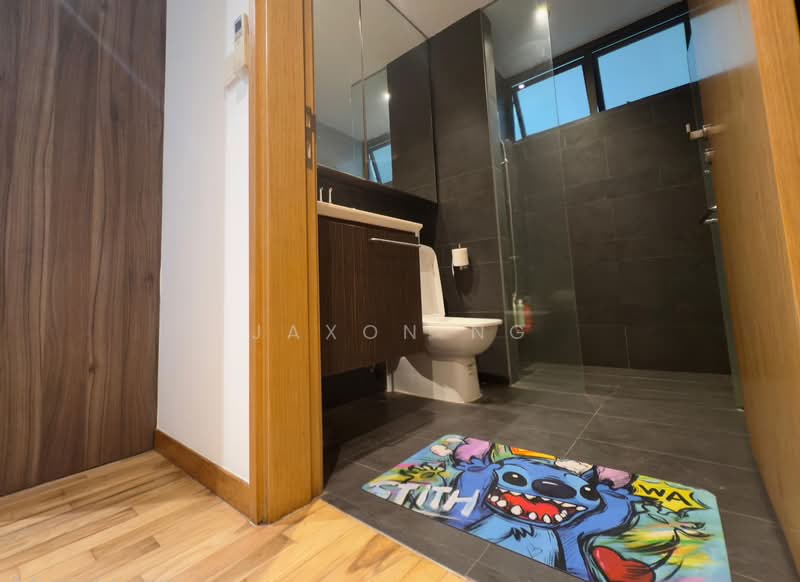 Parc Olympia, 50 Flora Drive, 2 Bedrooms, 797 sqft, Condominium For Sale, by Jaxon Ng, 500148980 - Master Bathroom - PropertyGuru.com.sg