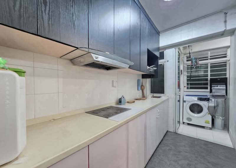 410B Fernvale Road, 410B Fernvale Road, 3 Bedrooms, 1,023 sqft, HDB Flat For Sale, by Jasmine Chan, 500148995 - Kitchen - PropertyGuru.com.sg