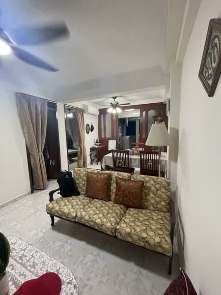 68 Geylang Bahru, 68 Geylang Bahru, Room Rental, 200 sqft, HDB Flat For Rent, by Nora Omar, 500149000 - Living Room - PropertyGuru.com.sg