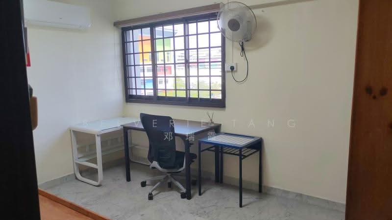 706 Yishun Avenue 5, 706 Yishun Avenue 5, Sembawang / Yishun, Room Rental, 120 sqft, HDB Flat For Rent, by Belverie Tang 邓瑞霞, 500149005 - Study - PropertyGuru.com.sg