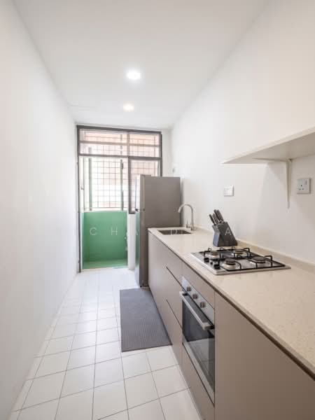 Spanish Village, 60 Farrer Road, 1 Bedroom, 775 sqft, Condominium For Rent, by Richard Tan, 500149007 - Kitchen - PropertyGuru.com.sg