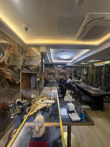 Bugis Point, 530 North Bridge Road, Beach Road / Bugis / Rochor, 2,142 sqft, Food & Beverage For Rent, by Jean Lim, 500149023 - Dining Room - CommercialGuru.com.sg