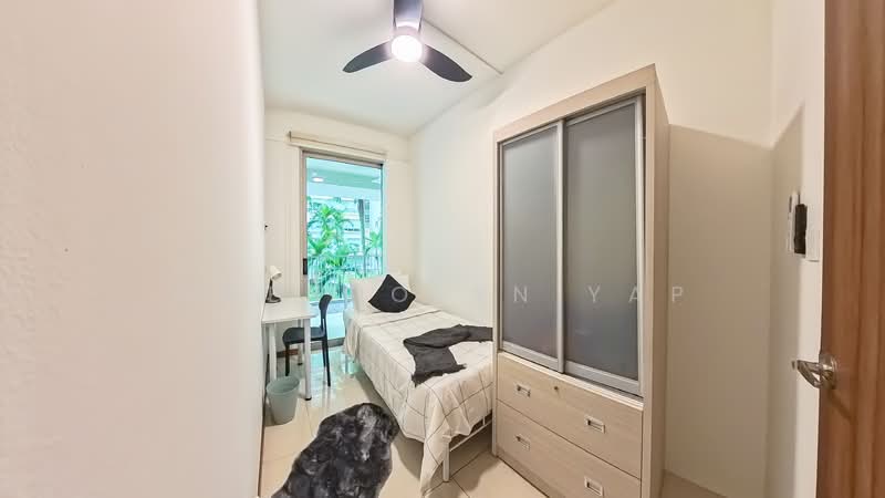 The Lakefront Residences, 42 Lakeside Drive, Room Rental, 120 sqft, Condominium For Rent, by Gwendolyn Yap, 500149033 - Bedroom - PropertyGuru.com.sg