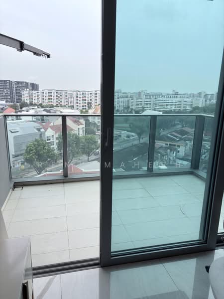 Stars of Kovan, 984 Upper Serangoon Road, 2 Bedrooms, 743 sqft, Condominium For Rent, by Renu Mahesh, 500149035 - Balcony - PropertyGuru.com.sg