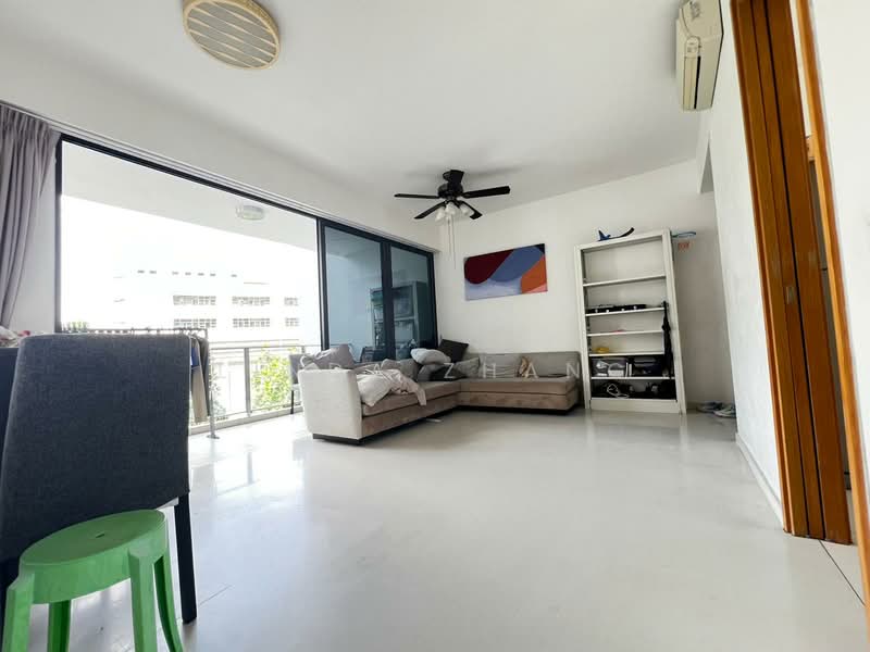 Bartley Ridge, 30 Mount Vernon Road, 3 Bedrooms, 969 sqft, Condominium For Sale, by Linda Zhang, 500149045 - Living Room - PropertyGuru.com.sg
