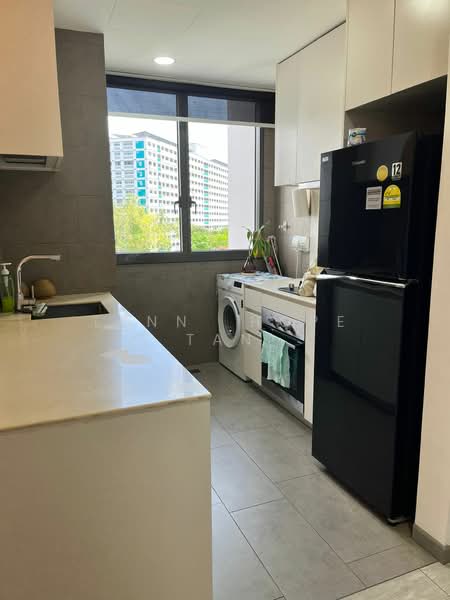 Stratum, 80 Elias Road, 2 Bedrooms, 766 sqft, Condominium For Rent, by Lynn Hope Tan, 500149050 - Kitchen - PropertyGuru.com.sg