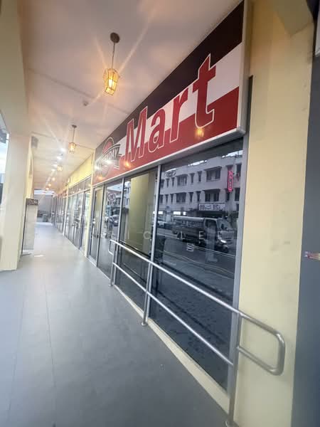 123 sims Avenue Ibis Budget Gold, , 689 sqft, Other Retail For Rent, by Eric Lee, 500149053 - Exterior - CommercialGuru.com.sg