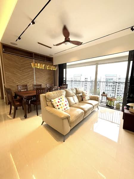 Coco Palms, 21 Pasir Ris Grove, 4 Bedrooms, 1,378 sqft, Condominium For Rent, by Cheryl Phua, 500149054 - Living Room - PropertyGuru.com.sg
