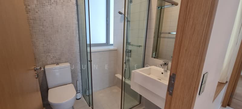 One Devonshire, 1 Devonshire Road, 3 Bedrooms, 1,330 sqft, Condominium For Sale, by June Leow, 500149059 - Bathroom - PropertyGuru.com.sg