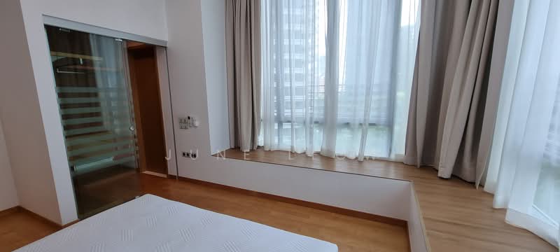One Devonshire, 1 Devonshire Road, 3 Bedrooms, 1,330 sqft, Condominium For Sale, by June Leow, 500149059 - Bedroom - PropertyGuru.com.sg
