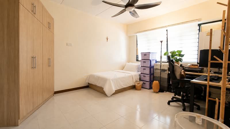 113 Lorong 3 Geylang, 113 Lorong 3 Geylang, 3 Bedrooms, 1,130 sqft, HDB Flat For Sale, by CK Ang, 500149068 - Bedroom - PropertyGuru.com.sg