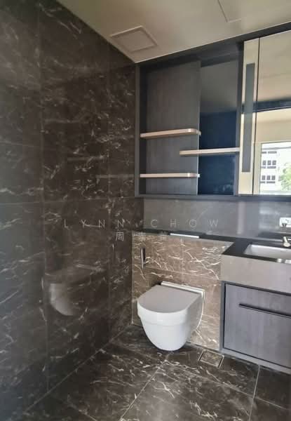 Neu at Novena, 27 Moulmein Rise, 2 Bedrooms, 645 sqft, Condominium For Sale, by Lynn Chow 周素菁, 500149072 - Bathroom - PropertyGuru.com.sg