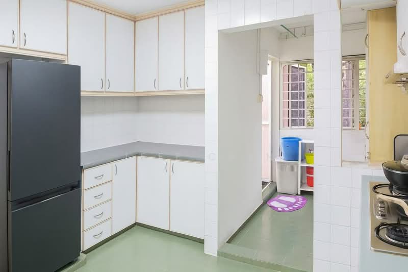 747 Pasir Ris Street 71, 747 Pasir Ris Street 71, 3 Bedrooms, 1,119 sqft, HDB Flat For Sale, by Jeff Chen, 500149079 - Kitchen - PropertyGuru.com.sg