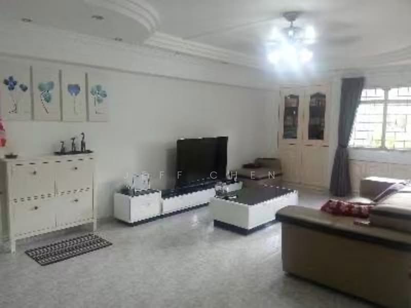 747 Pasir Ris Street 71, 747 Pasir Ris Street 71, 3 Bedrooms, 1,119 sqft, HDB Flat For Sale, by Jeff Chen, 500149079 - Living Room - PropertyGuru.com.sg