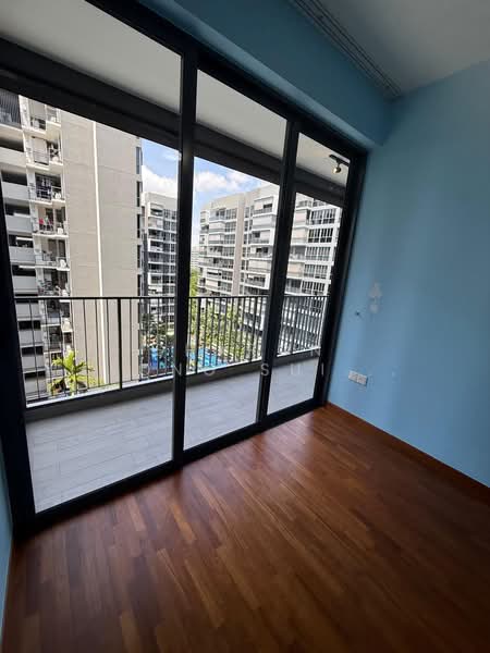 Signature At Yishun, 29 Yishun Street 51, 3 Bedrooms, 1,076 sqft, Executive Condominium For Rent, by Sharon Leong Suit LAN, 500149082 - Balcony - PropertyGuru.com.sg