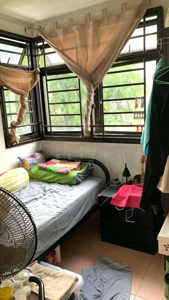 4 Bedok South Avenue 1, 4 Bedok South Avenue 1, 2 Bedrooms, 700 sqft, HDB Flat For Sale, by Betty Xiong Yan, 500149086 - Bedroom - PropertyGuru.com.sg