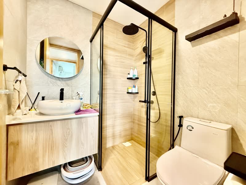 Thomson Three, 41 Bright Hill Drive, 2 Bedrooms, 732 sqft, Condominium For Sale, by Gavin Yong, 500149087 - Bathroom - PropertyGuru.com.sg