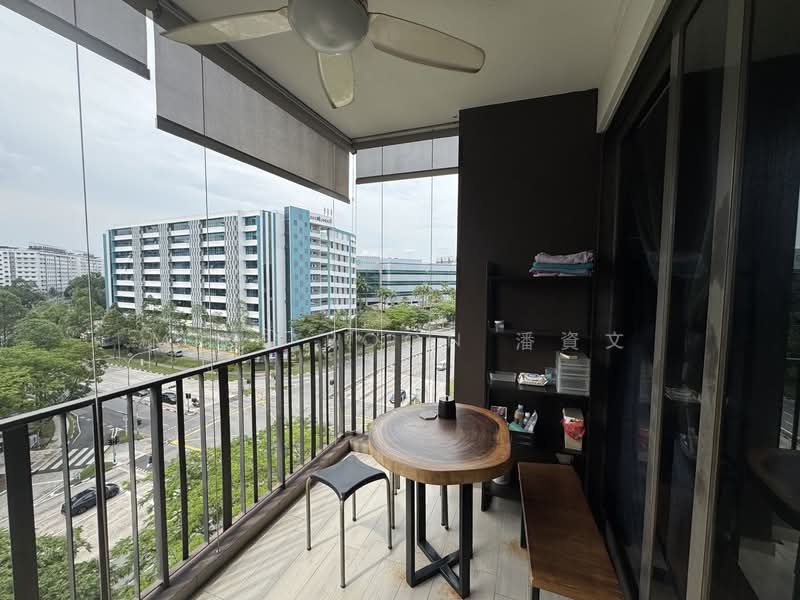 Bellewoods, 100 Woodlands Avenue 5, 2 Bedrooms, 786 sqft, Executive Condominium For Sale, by Mike Poon 潘資文, 500149121 - Balcony - PropertyGuru.com.sg