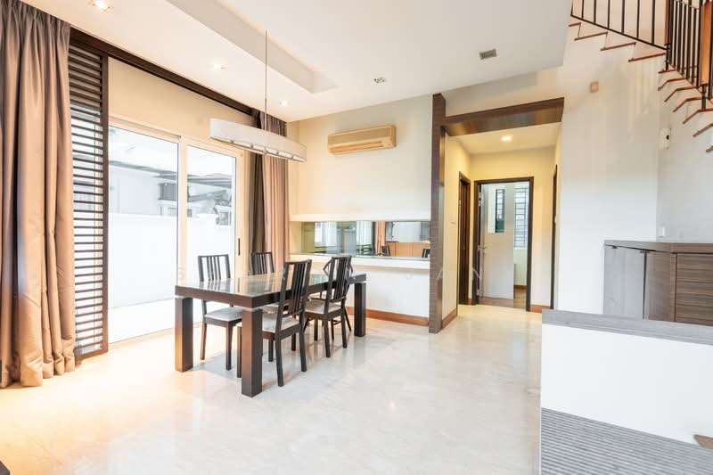 Freehold Corner Terrace Wide Frontage Springside, Springside Walk | Springside Ave | Springside Green, 5 Bedrooms, 2,491 sqft, Corner Terrace For Sale, by Sharon Jany, 500149168 - Dining Room - PropertyGuru.com.sg