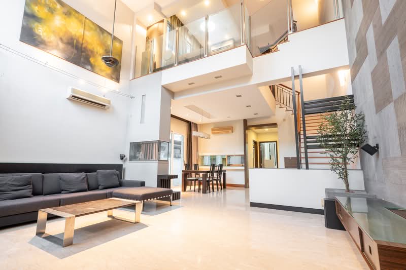 Freehold Corner Terrace Wide Frontage Springside, Springside Walk | Springside Ave | Springside Green, 5 Bedrooms, 2,491 sqft, Corner Terrace For Sale, by Sharon Jany, 500149168 - Living Room - PropertyGuru.com.sg