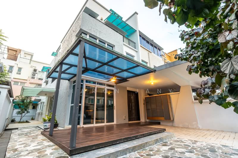 Freehold Corner Terrace Wide Frontage Springside, Springside Walk | Springside Ave | Springside Green, 5 Bedrooms, 2,491 sqft, Corner Terrace For Sale, by Sharon Jany, 500149168 - Exterior - PropertyGuru.com.sg