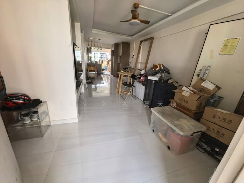 109 Ang Mo Kio Avenue 4, 109 Ang Mo Kio Avenue 4, 2 Bedrooms, 721 sqft, HDB Flat For Sale, by Ben XIA 夏天鹏, 500149169 - Living Room - PropertyGuru.com.sg