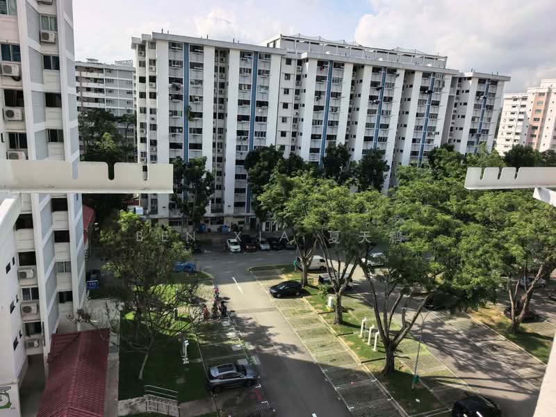 109 Ang Mo Kio Avenue 4, 109 Ang Mo Kio Avenue 4, 2 Bedrooms, 721 sqft, HDB Flat For Sale, by Ben XIA 夏天鹏, 500149169 - Exterior - PropertyGuru.com.sg