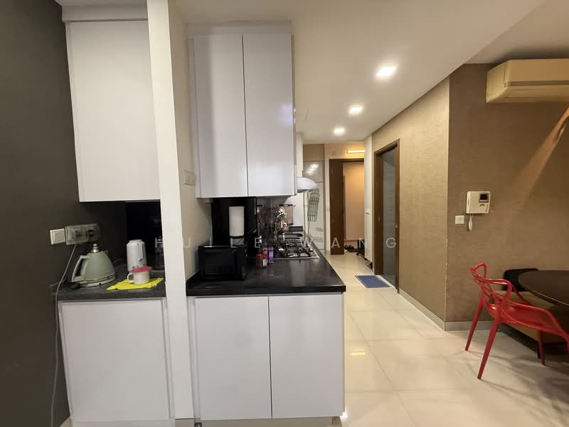 D'Zire, 12 Robey Crescent, 2 Bedrooms, 1,249 sqft, Condominium For Sale, by Huile Wang, 500149170 - Kitchen - PropertyGuru.com.sg
