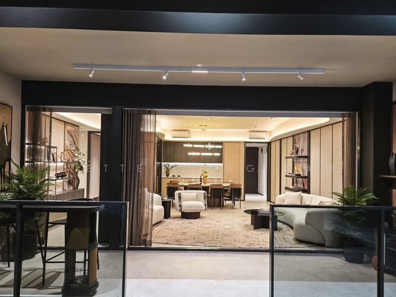 Hudson Place Residences, , 4 Bedrooms, 1,152 sqft, Condominium For Sale, by Yvette Huang 黄俐银, 500149173 - Living Room - PropertyGuru.com.sg