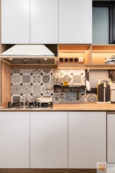 Nouvel 18, 18 Anderson Road, 3 Bedrooms, 1,862 sqft, Condominium For Rent, by Yang (Young) Li, 500149175 - Kitchen - PropertyGuru.com.sg