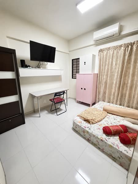 Guillemard View, 329A Guillemard Road, 3 Bedrooms, 1,313 sqft, Apartment For Sale, by Dawn Ong, 500149177 - Bedroom - PropertyGuru.com.sg