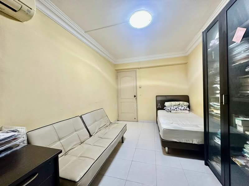 518 Choa Chu Kang Street 51, 518 Choa Chu Kang Street 51, 3 Bedrooms, 1,141 sqft, HDB Flat For Sale, by Kavin Kuah, 500149183 - Bedroom - PropertyGuru.com.sg