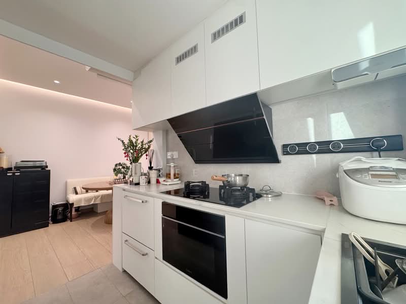 Thomson Euro-Asia, 150 Thomson Road, 3 Bedrooms, 1,130 sqft, Condominium For Sale, by Desiree Leung, 500149187 - Kitchen - PropertyGuru.com.sg