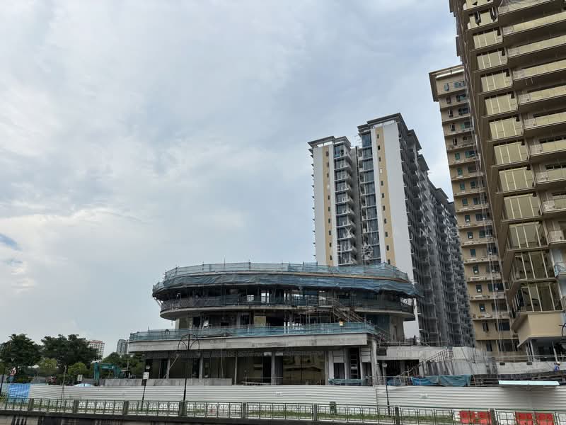 Grand Dunman, 18 Dunman Road, 5 Bedrooms, 2,390 sqft, Condominium For Sale, by Sophia Ho Xiang Ling 何相羚, 500149188 - Exterior - PropertyGuru.com.sg