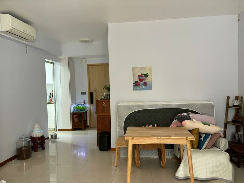 Forestville, 28 Woodlands Drive 16, 3 Bedrooms, 1,324 sqft, Executive Condominium For Sale, by Ben XIA 夏天鹏, 500149198 - Living Room - PropertyGuru.com.sg