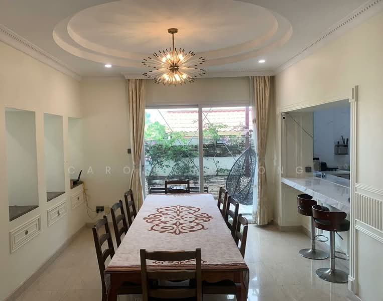 Toh Estate, , 6 Bedrooms, 6,000 sqft, Bungalow House For Rent, by Carol Zha Rong, 500149209 - Dining Room - PropertyGuru.com.sg